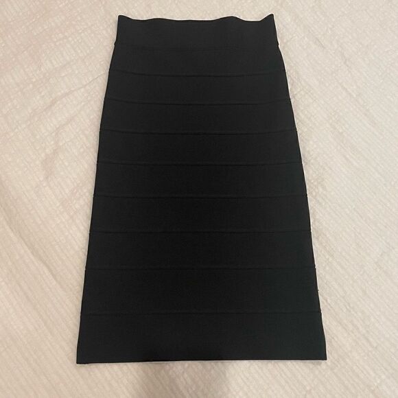 BCBG MaxAzria Black Bandage Pencil Skirt XXS Sexy Herve Leger Style - Picture 7 of 10